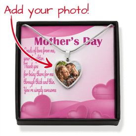 Gift From Only Daughter To Mom: Customized Shatterproof liquid glass Heart Pendant, Luxury Necklace - Loads of love from me Message Card